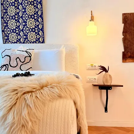 Design - Cozy, Modern And Steps From Piata Romana شقة