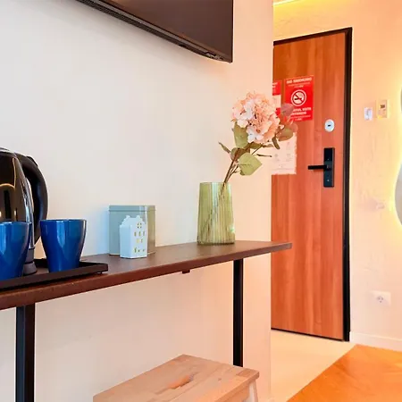 Design - Cozy, Modern And Steps From Piata Romana شقة *